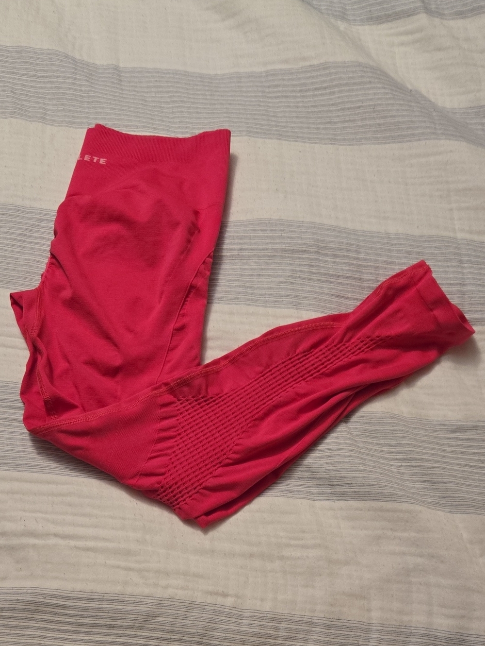 Alphalete Hot Pink Pump Athletic Leggings